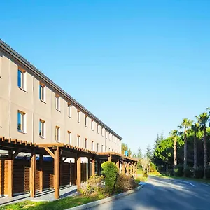 Hotel Logis De Port D'alon - St Cyr Sur Mer, Saint-Cyr-sur-Mer