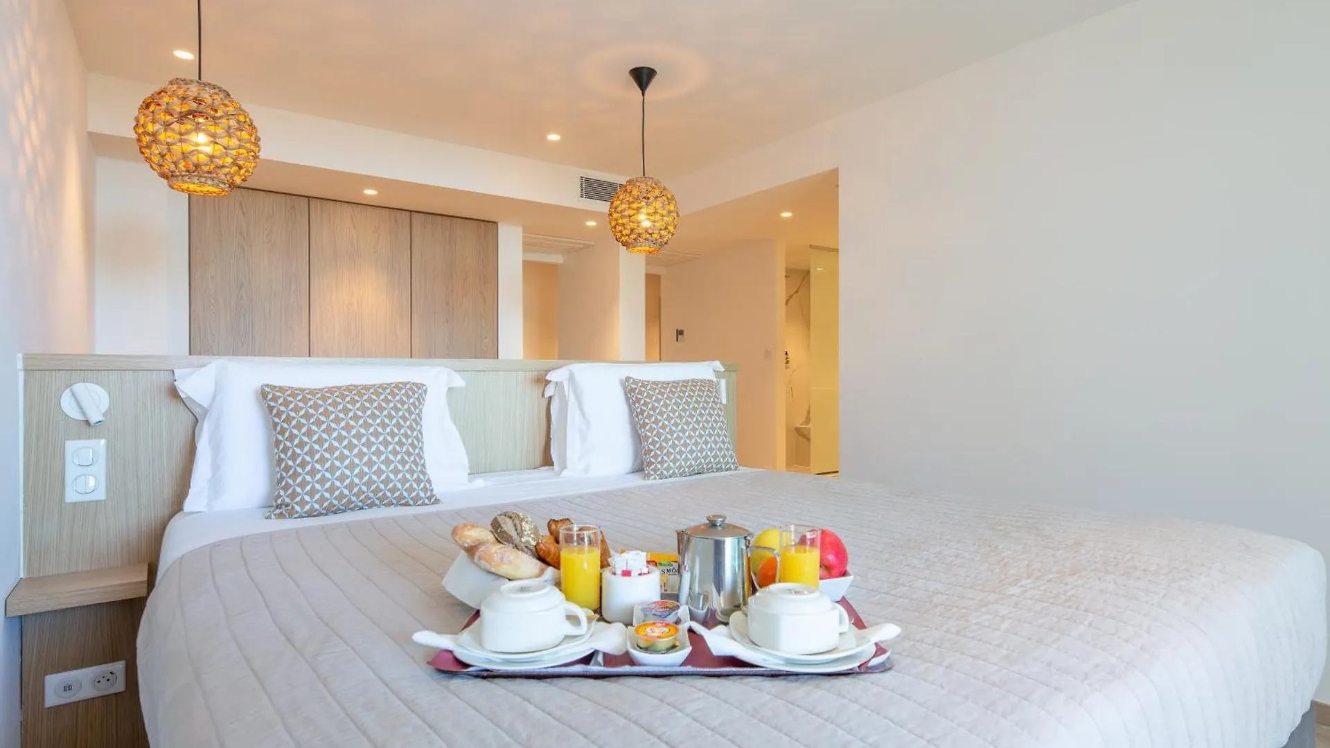 ***  Hotel La Plage Sainte-Maxime Fransa